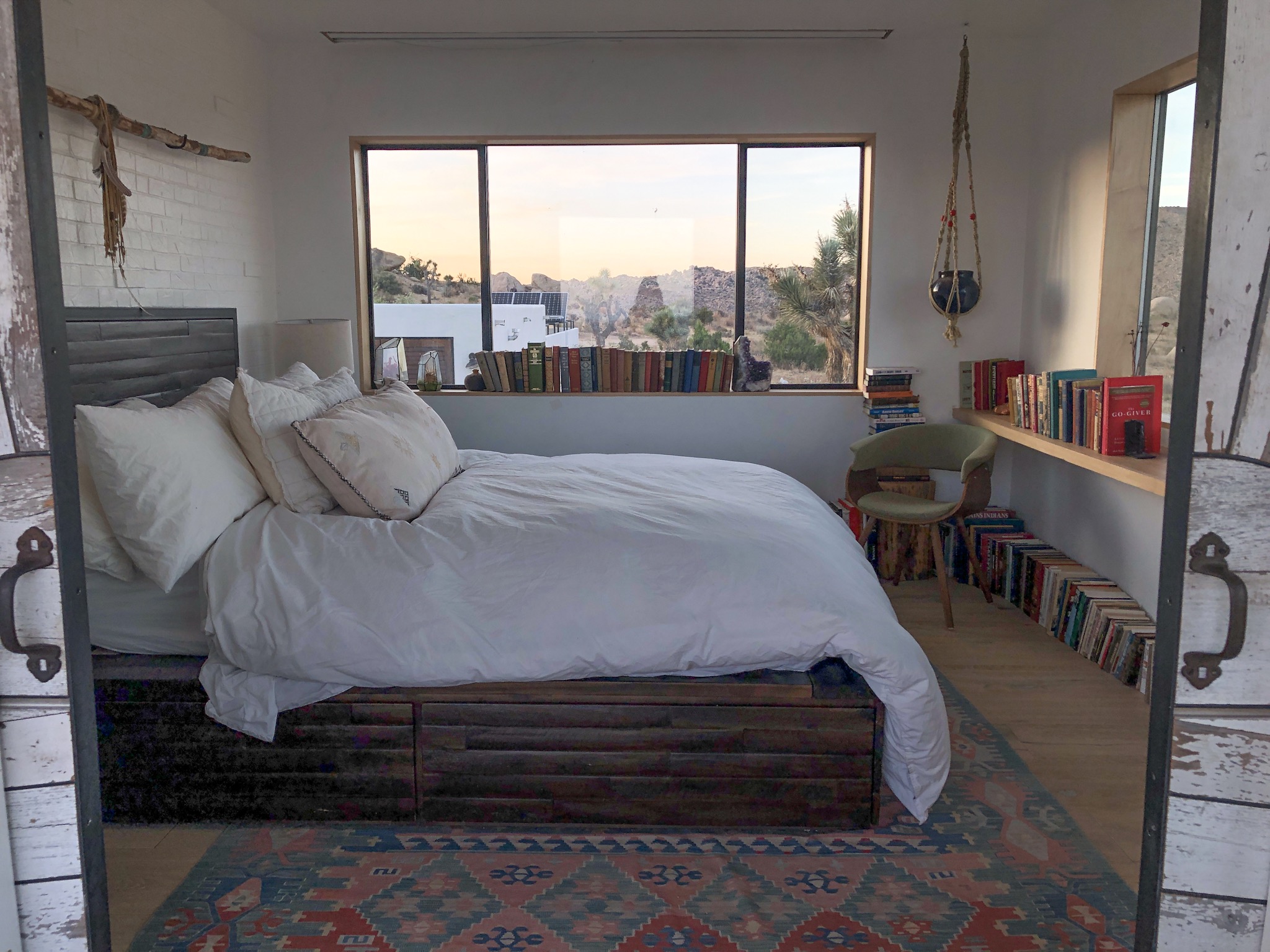 Twenty Two Lane - Joshua Tree: Whisper Rock Ranch